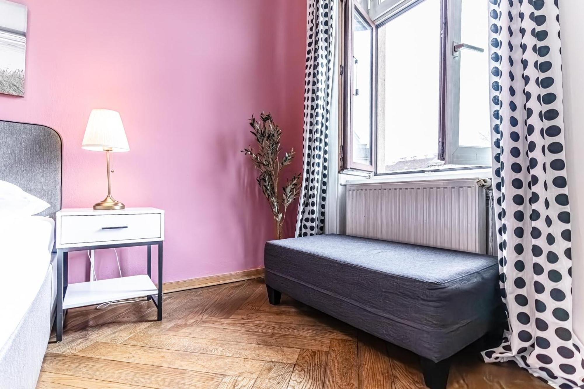 Lovely 1Br Apt. Near Akh Hospital Wien Eksteriør billede