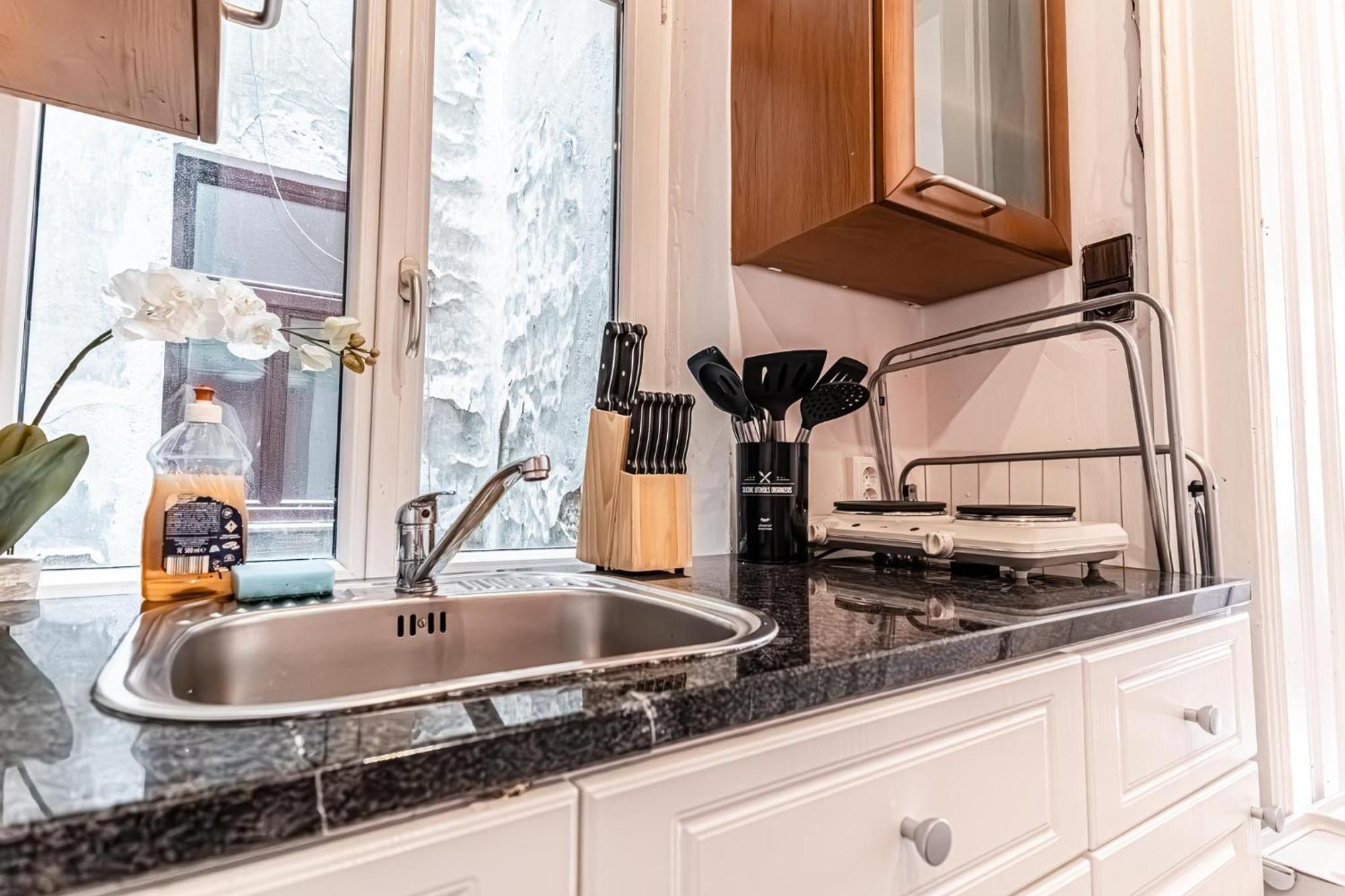 Lovely 1Br Apt. Near Akh Hospital Wien Eksteriør billede